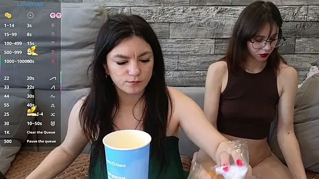 Vika_loves_you webcam