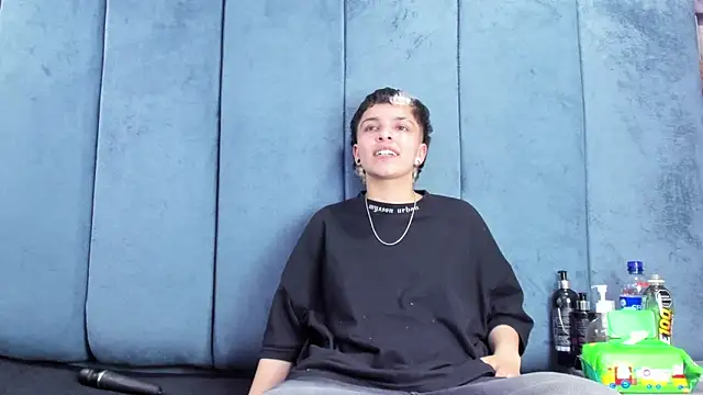 Megan_Thompson_ webcam