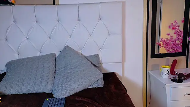 Devil_AliceXo webcam