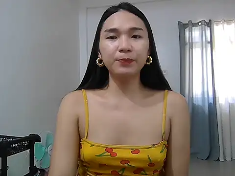 cumslut_selena69 webcam