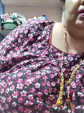 tamilthanushri (F milf) - Full nude