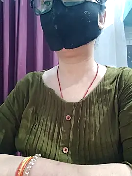 Aishwaryaa_69 webcam