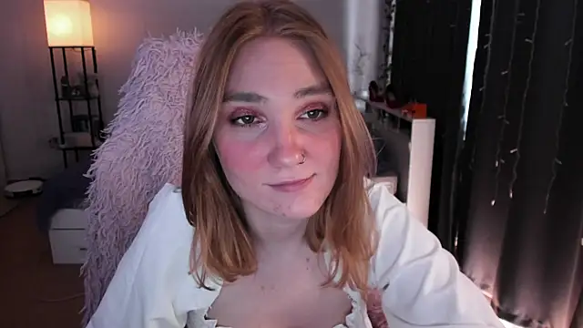 ReddHotPipper webcam