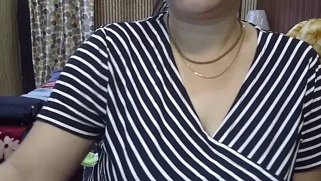 Hot_anshika120 webcam