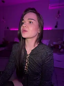 babyshy- (F teen) - tease with naked ass+photo my ass