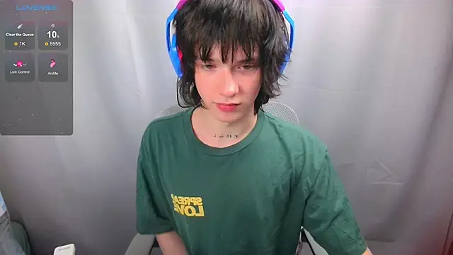 LeonBoykisser webcam