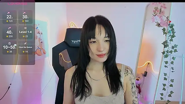 AliceeinWonderlanddd webcam