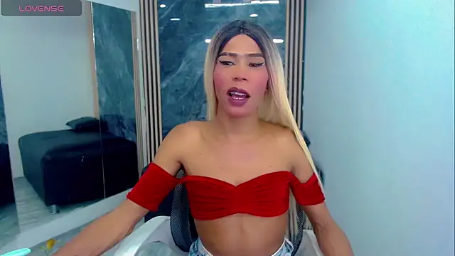 SinnthyaFoxxy webcam