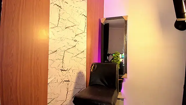 miaah_kaliffa webcam