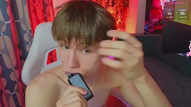 cumte_boy (M twink) - oil body 🔥