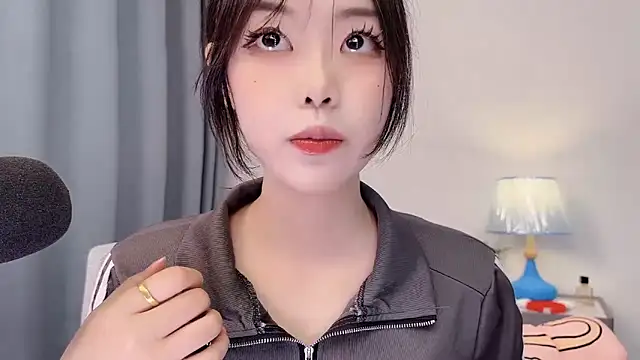 美女smalldaisy在线直播