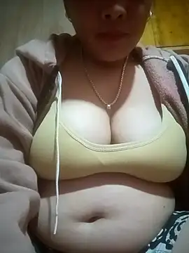 Giothu2679 webcam
