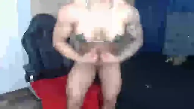 nati_muscle webcam
