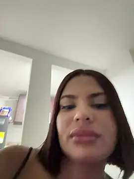 irina_velvett - Irina_Velvett's free webcam - UK Sex Cams