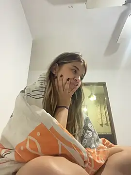 Webcam Model (baddieasiantv)  is live.Free join now!