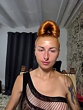 kylie_blck (F young) - PussySlap with whip+1Pic