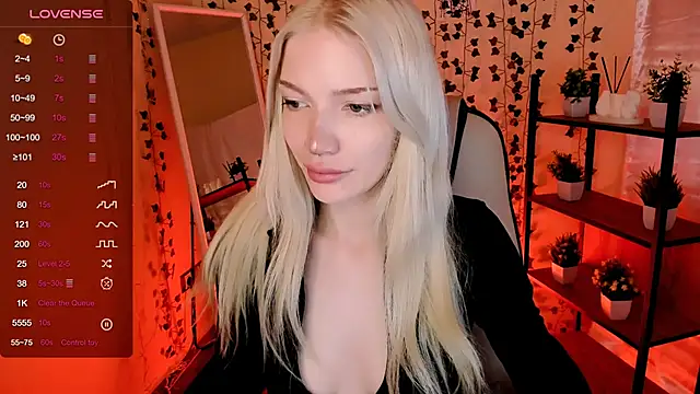 AnyaTaylor_ webcam