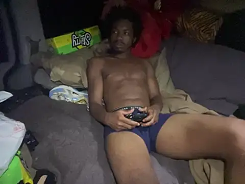 SlimeCrownzOut5 webcam