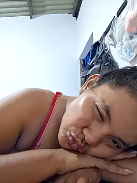 monicarokaforte webcam