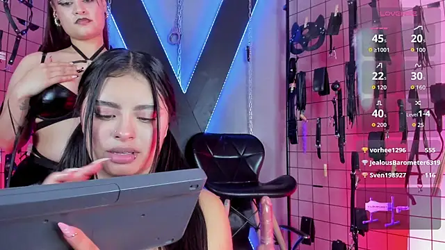 IzobethAri_BDSM webcam