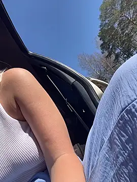 merlindave (F young) - Finger ass/naked🤪🤪