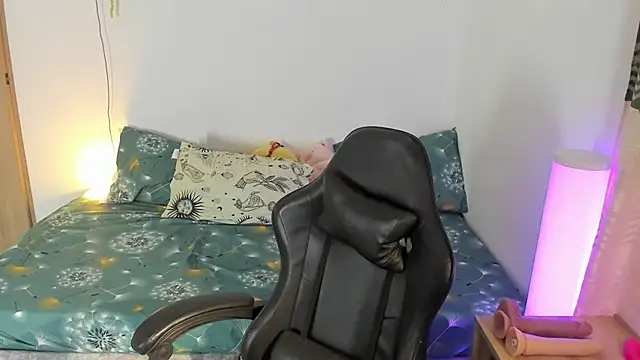 _shantallskinny_ webcam