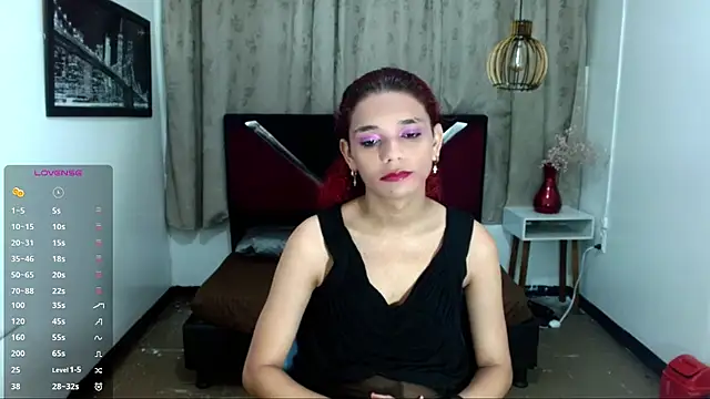 luisa__torres webcam