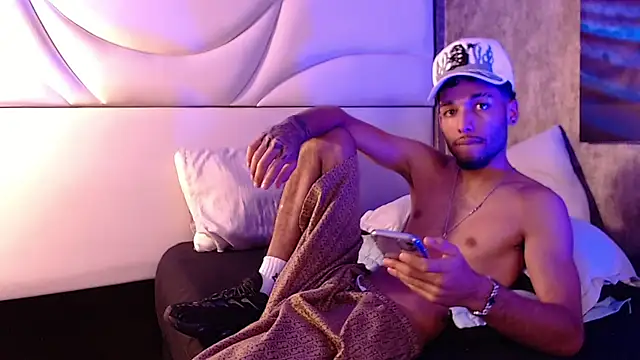 Thiagoferreti webcam