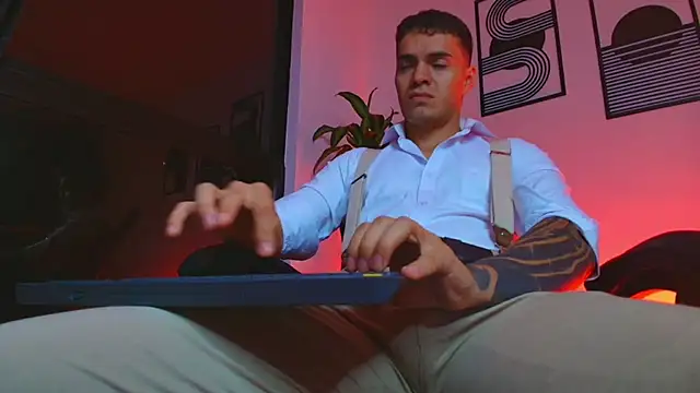 ALPHA_DOMINUS_ webcam