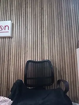 Valk_submissive webcam