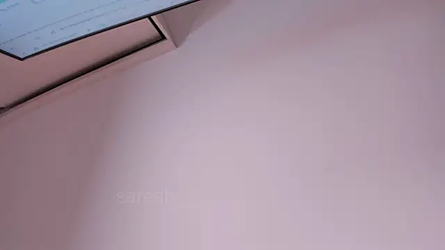 _Saraah webcam