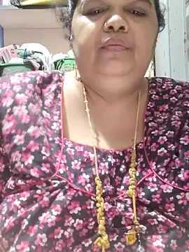 tamilthanushri webcam