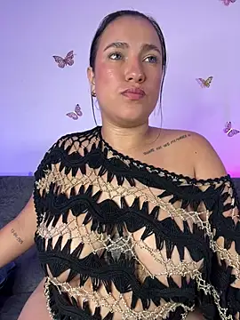 veronica__olsonn webcam