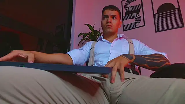 ALPHA_DOMINUS_ webcam