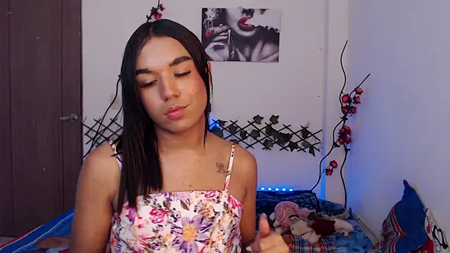 Candyy_doll__ webcam