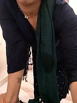 KAJALBHABHI_ webcam