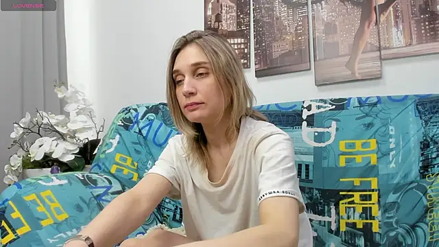 Tenderly_Sophie webcam