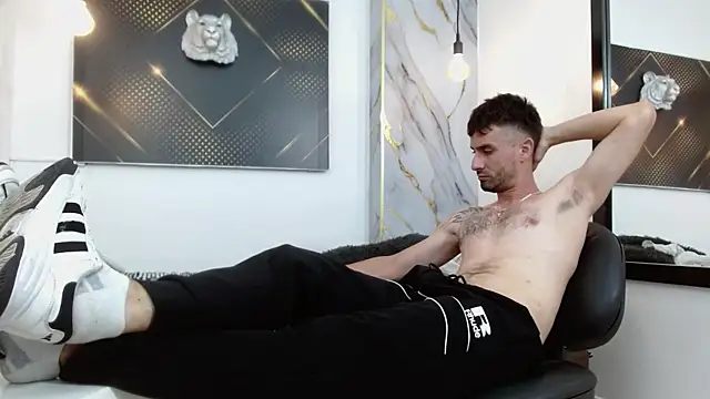 KingOfTemptation webcam