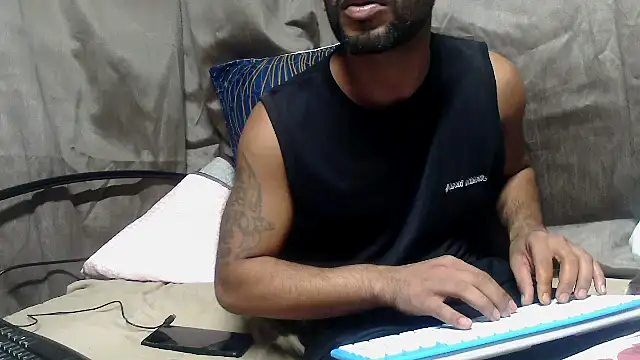 Camodick live sex cam