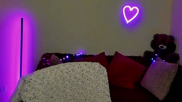 Alicia_love00 webcam