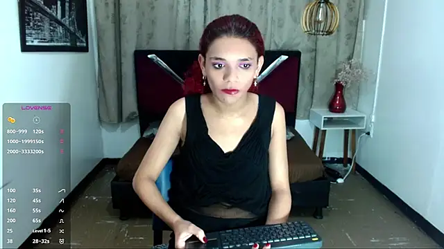 luisa__torres webcam