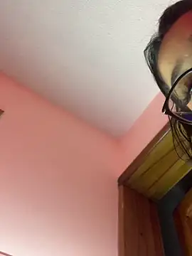 LilithMonette webcam