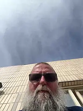 noitelivre (M mature) - Get naked