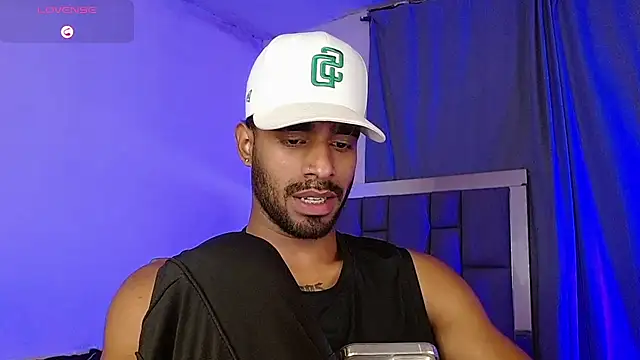 Christian_thor live sex cam