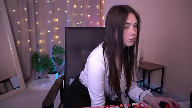 bettymarlowe - BettyMarlowe's free webcam - UK Sex Cams