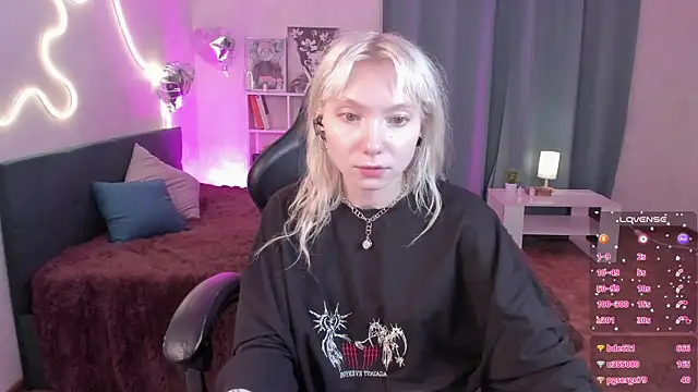 tattoo_art_baby webcam