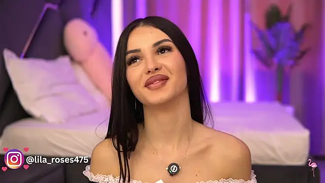 LilaRoses webcam