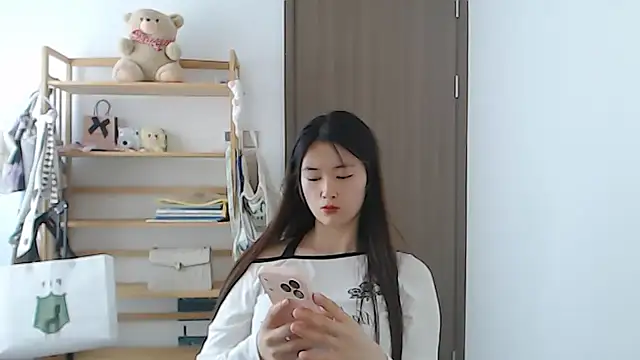 mimi-cnbaby - Mimi-cnbaby's free webcam - UK Sex Cams