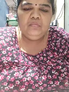 tamilthanushri webcam