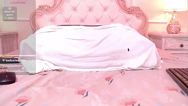 ElaineLaurent webcam